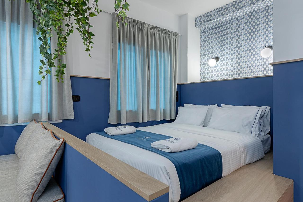Acro Urban Aparthotel 4*